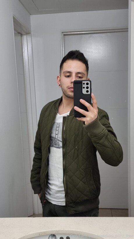 Exequiel Ponz Free star adult photos
