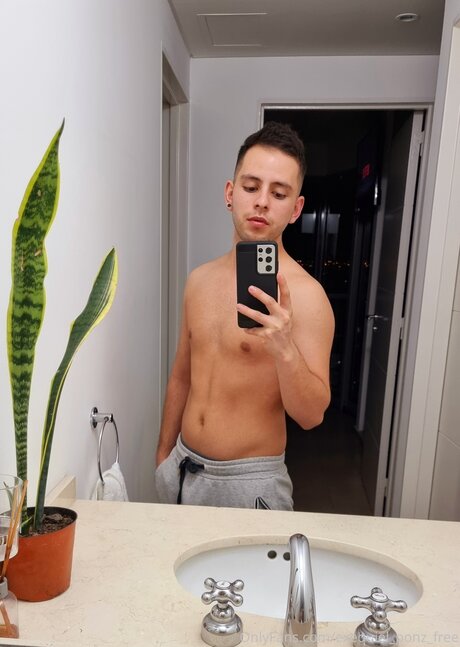 Exequiel Ponz Free adult actress images