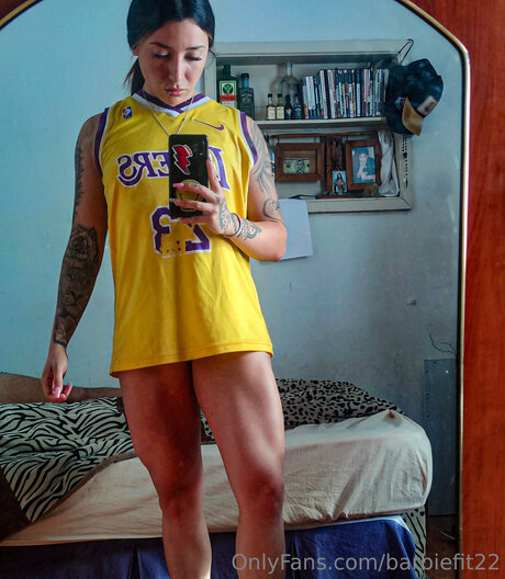 Itsflirtymadison nude star gallery