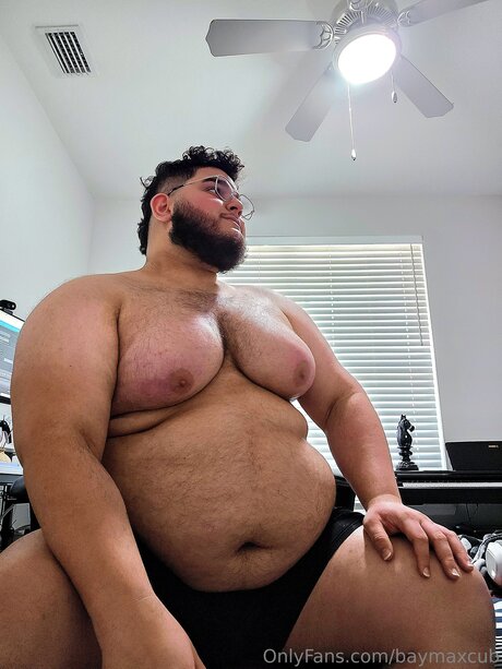 Baymaxcub model sex photo