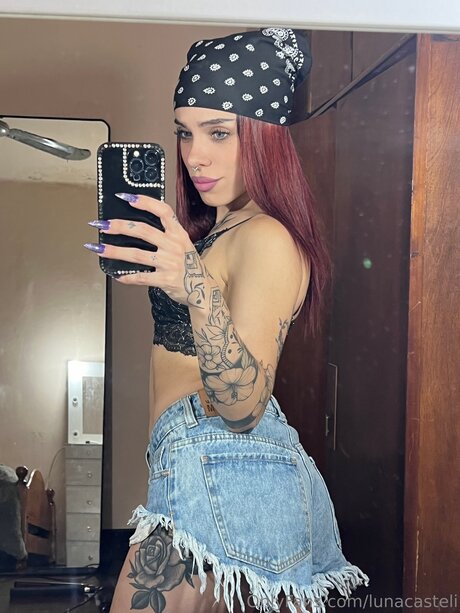 Lunacasteli beautiful pornstar archive