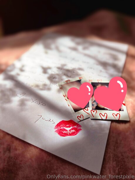 Pinkwater Forestpixie sexy pornstar photo