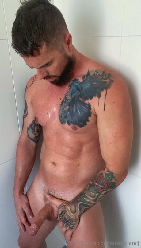 Australiancj naked model img