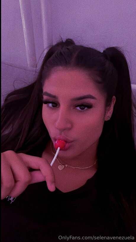 Baddie Latina sex star img