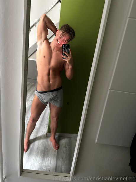 Christianlevine Straight pornstar nudes images