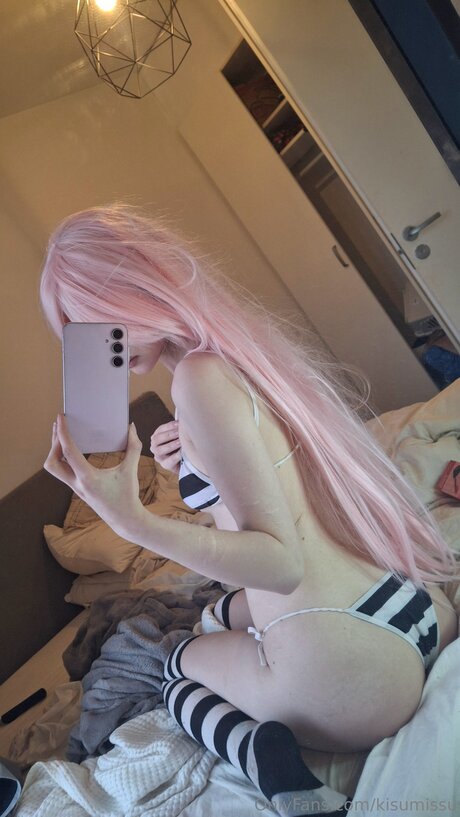 Kisumissu model hot image