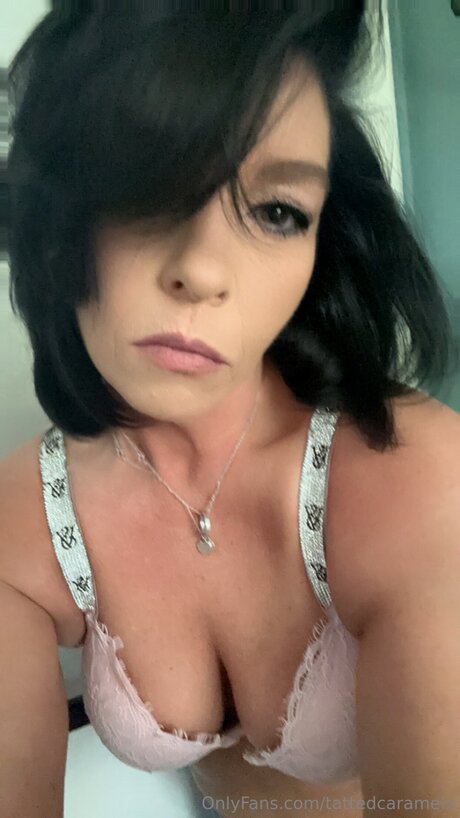 Tattedcaramelx model pretty pic