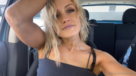 Raeisaho nice actress archive