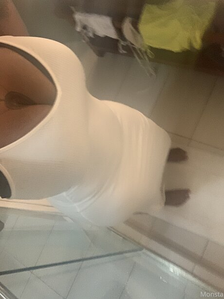 Diosa7 beautiful model picture