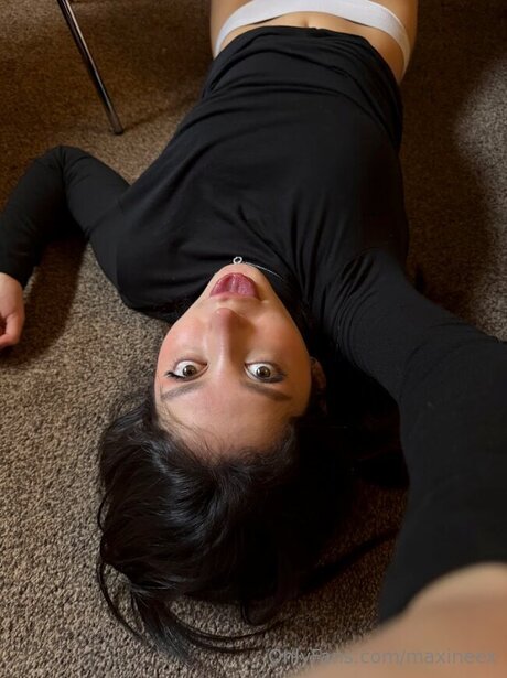 Maxineex sex pornstar pictures