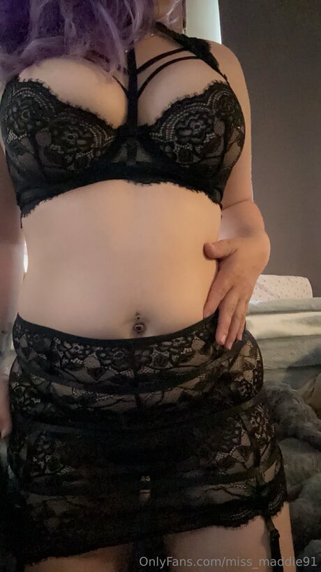 Shadow Queen91 model free picture