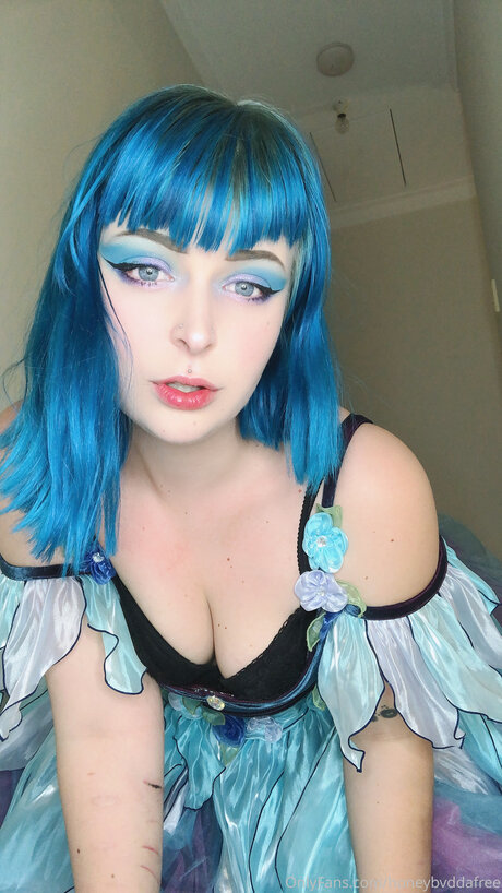 Honeybvddafree beautiful actress archive