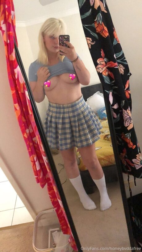 Honeybvddafree model free images