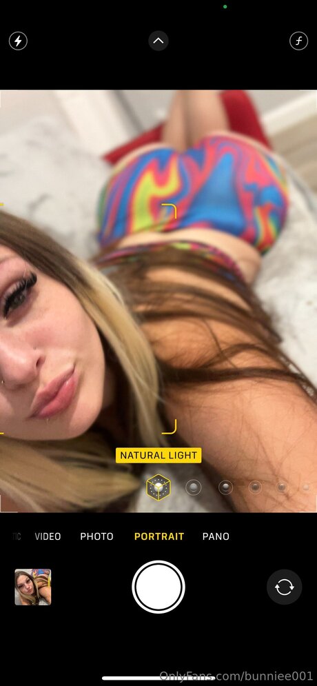 Bunniee001 model beautiful pics