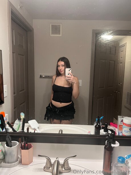 Daliadaze art star pictures