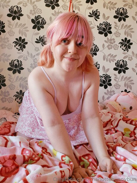Charlottebunnybun xxx model archive