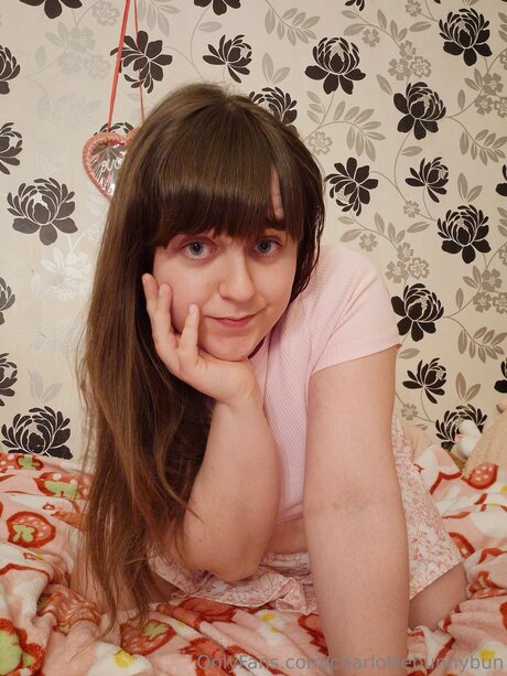 pool threesome onlyfans art naked pics