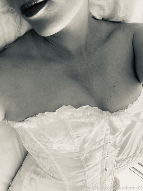 Moreforme69 star art pics