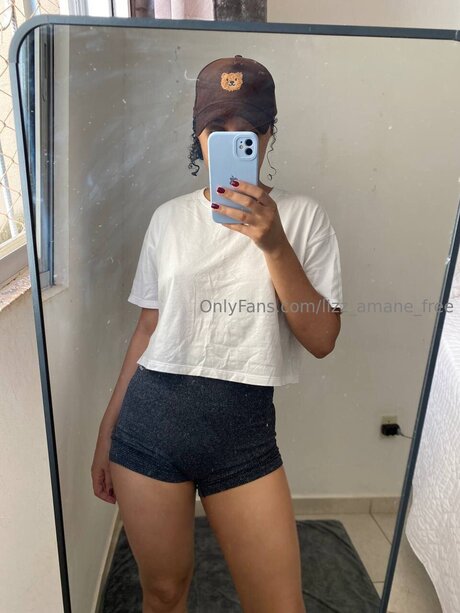 Lizz Nks nude star pic