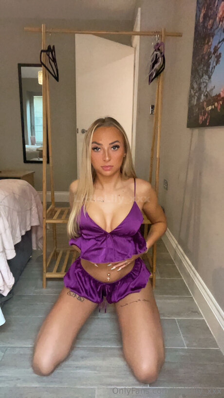 Littlelily Xxx best model image