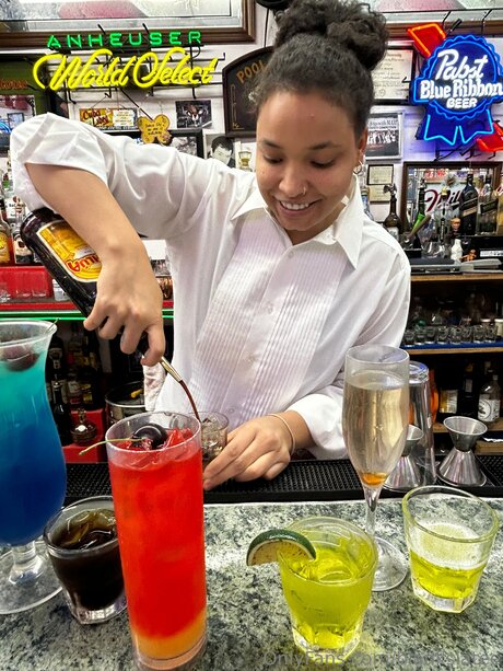 Blankslatee actress pictures