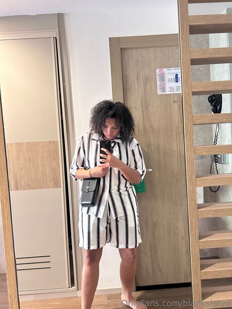 Blankslatee exclusive actress picture