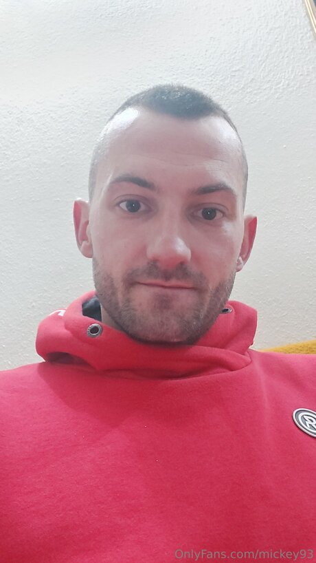 Mickey93 model sex gallery