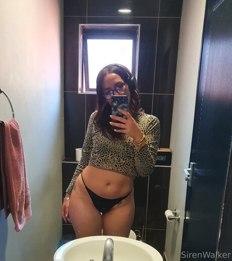 Sirenwalker Free xxx model photo