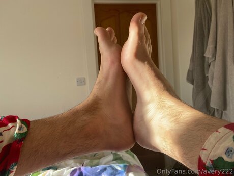 Avery222 erotic star image