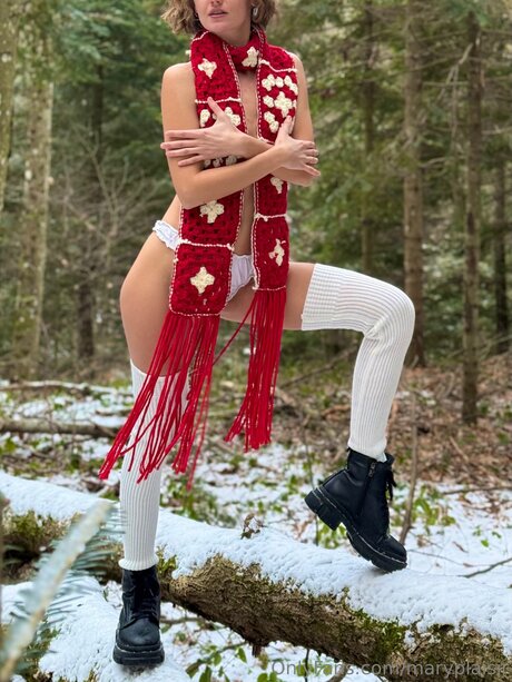 Maryplaisir sex actress gallery