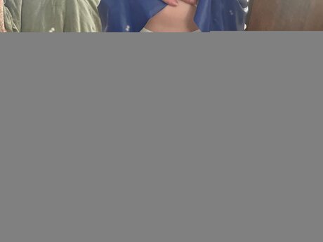 Mavarooniee model exclusive pics