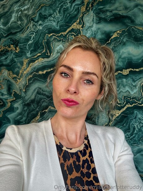 Misscharlotteruddy model sexy photo