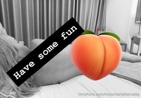 Misscharlotteruddy free pornstar images