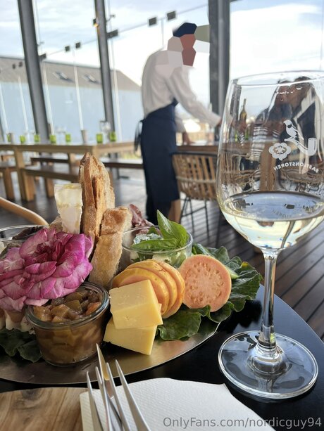 Nordicguy94 star art photos