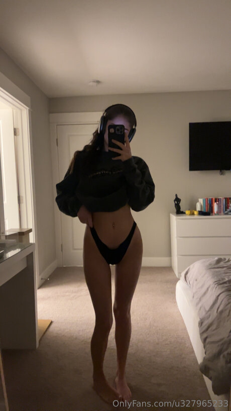 Dumbhippo23 xxx actress image