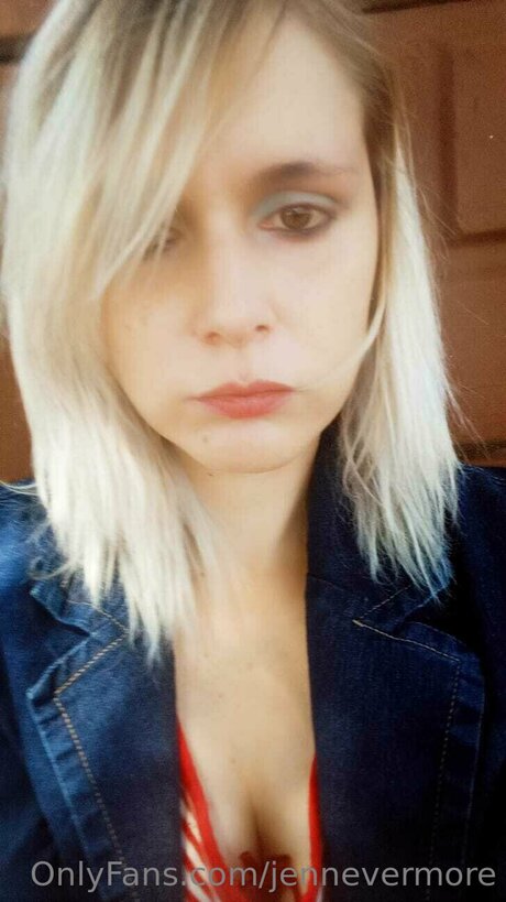 Jennevermore model nudes pics