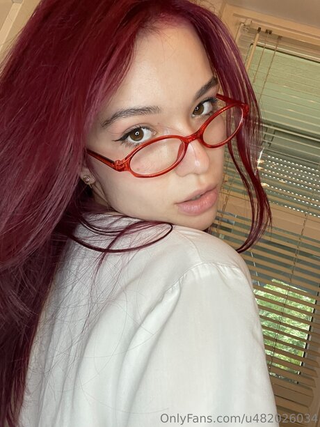 Maddy Hot nude star photo