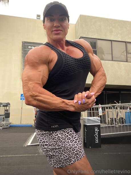 Helletrevino top pornstar image