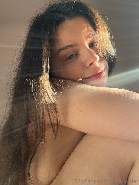 Alisa Violet exclusive model galleries