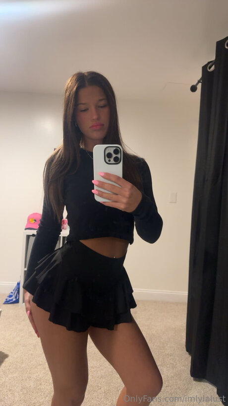 Imlylalust nice actress photo