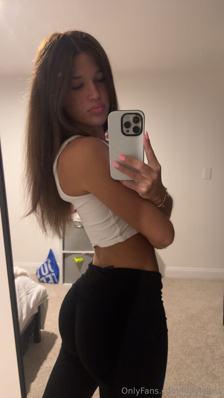 Imlylalust pornographic star photo