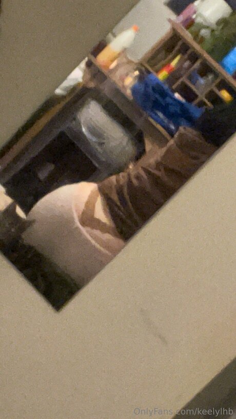 Keelylhb pornstar naked pictures