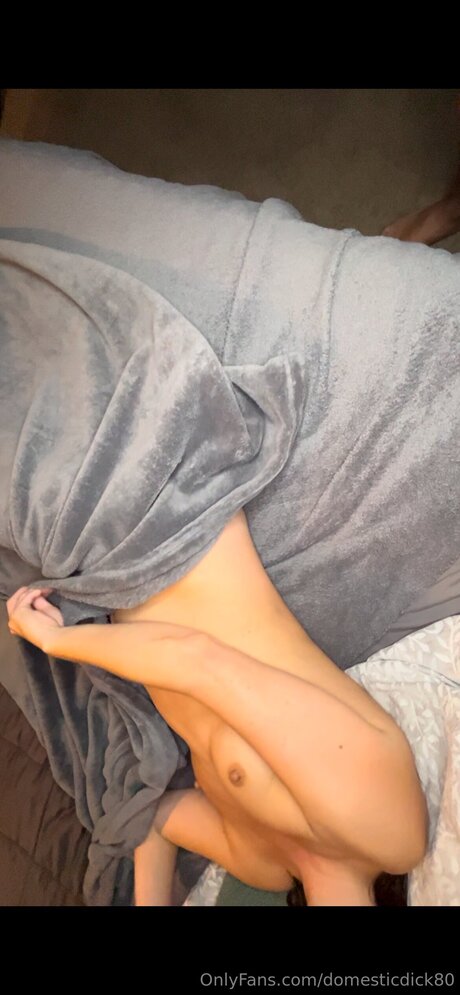 Suburbanbrunettehubs nice pornstar gallery