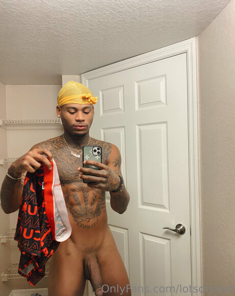 Lotsofyayo high quality actress picture