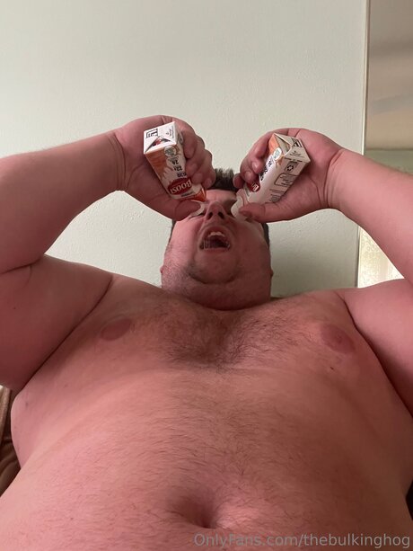 Thebulkinghog naked model galleries