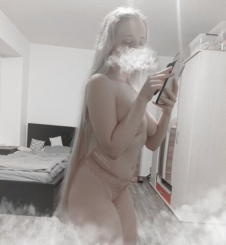 Infinitely Sensitive star nude archive