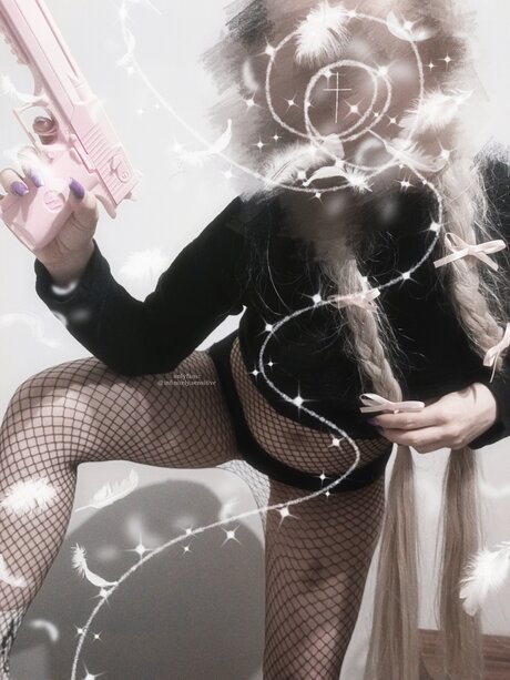 Infinitely Sensitive star photo