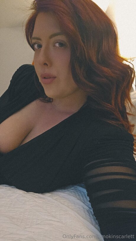 Smokinscarlett pornstar naked images