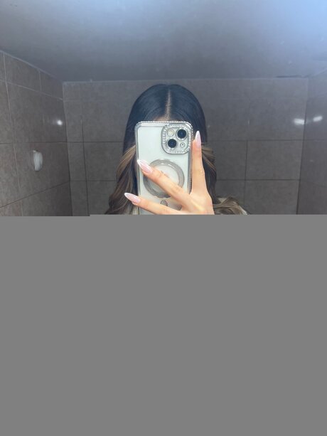 Mesaraxo nude pornstar photos