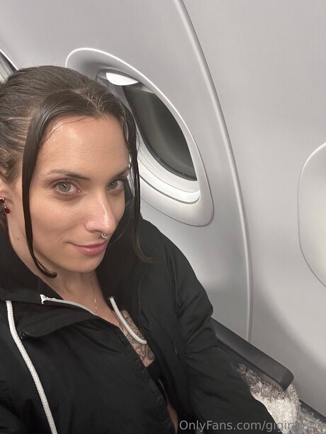 Gigiravine pornstar pretty images